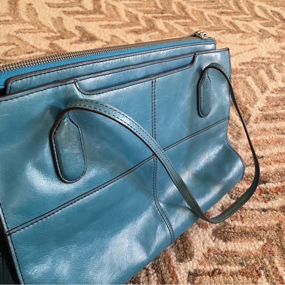 HOBO genuine blue leather shoulder purse - Picture 2 of 12
